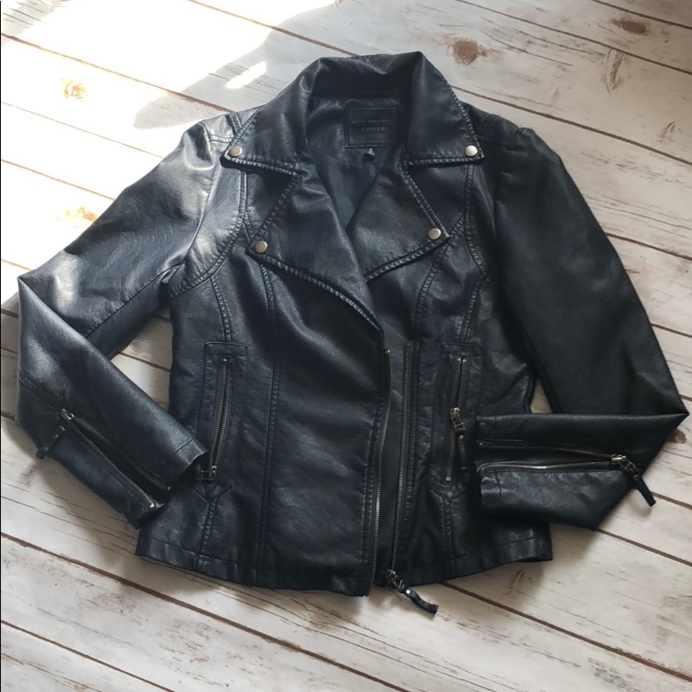 Max studio faux leather moto jacket